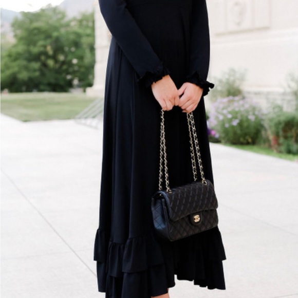 Dainty Jewells Red Long Sleeve Ruffled Hem Midi Dress - Picture 4 of 5